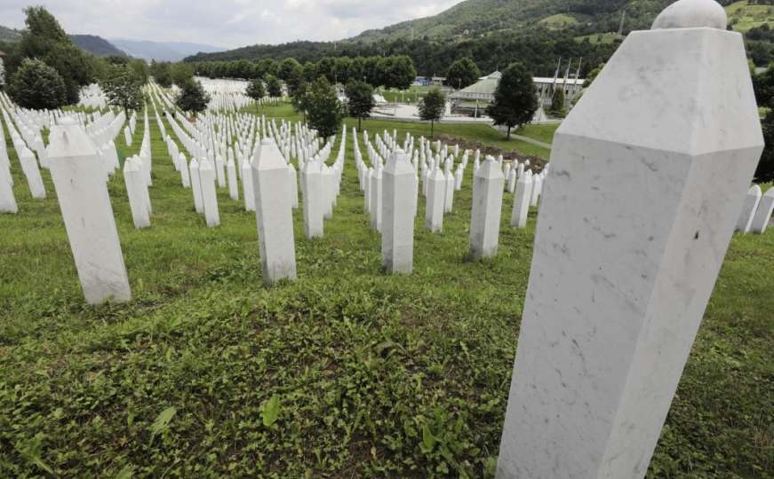 Srebreničani zatražili od FIFA-e da obilježi godišnjicu genocida